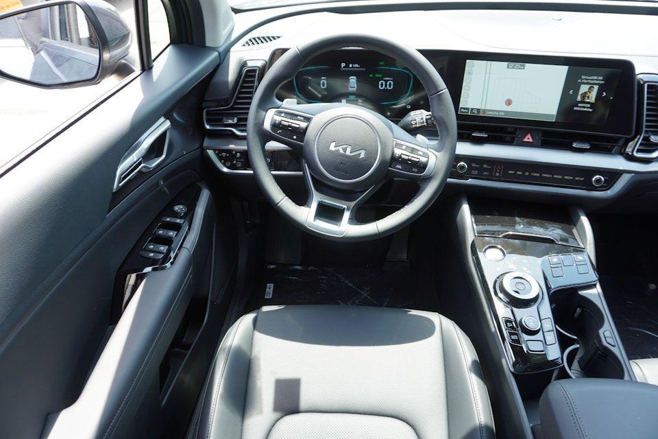 new 2025 Kia Sportage Hybrid car, priced at $32,809