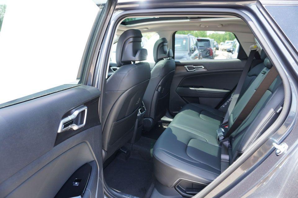 new 2025 Kia Sportage Hybrid car, priced at $32,809