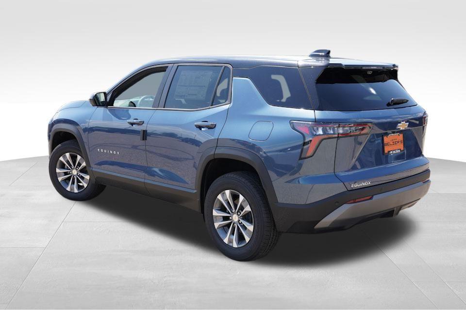 new 2026 Chevrolet Equinox car, priced at $27,935