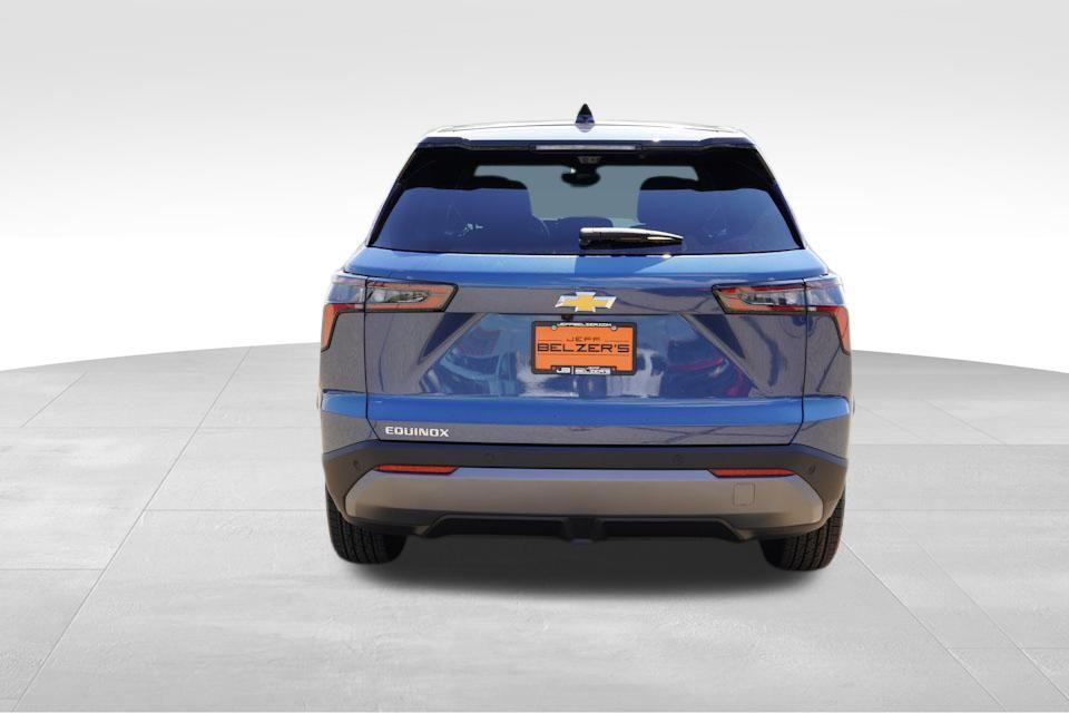 new 2026 Chevrolet Equinox car, priced at $27,935