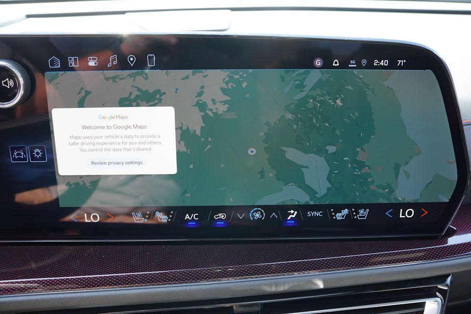 new 2026 Chevrolet Traverse car, priced at $58,020