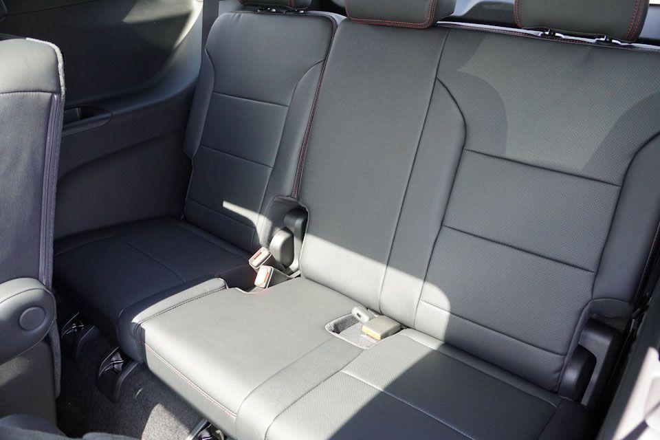 new 2026 Chevrolet Traverse car, priced at $58,020