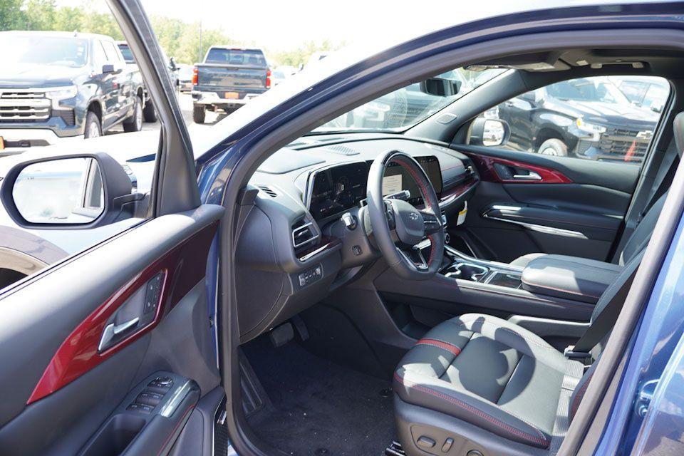 new 2026 Chevrolet Traverse car, priced at $58,020