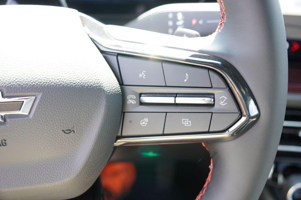 new 2026 Chevrolet Traverse car, priced at $58,020