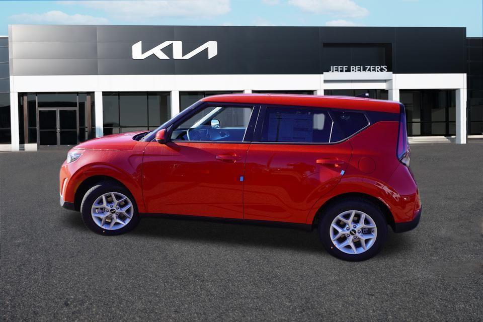 new 2025 Kia Soul car, priced at $20,307