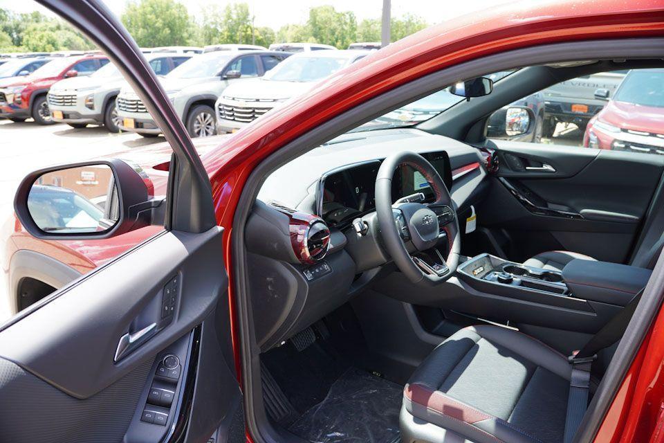 new 2026 Chevrolet Equinox car, priced at $34,140