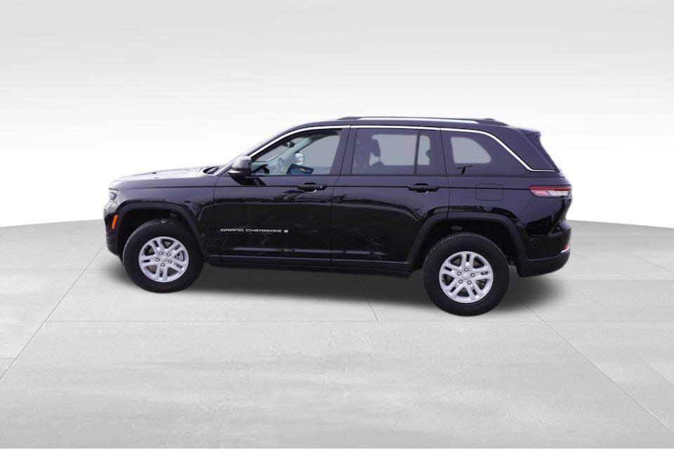 used 2023 Jeep Grand Cherokee car, priced at $31,195