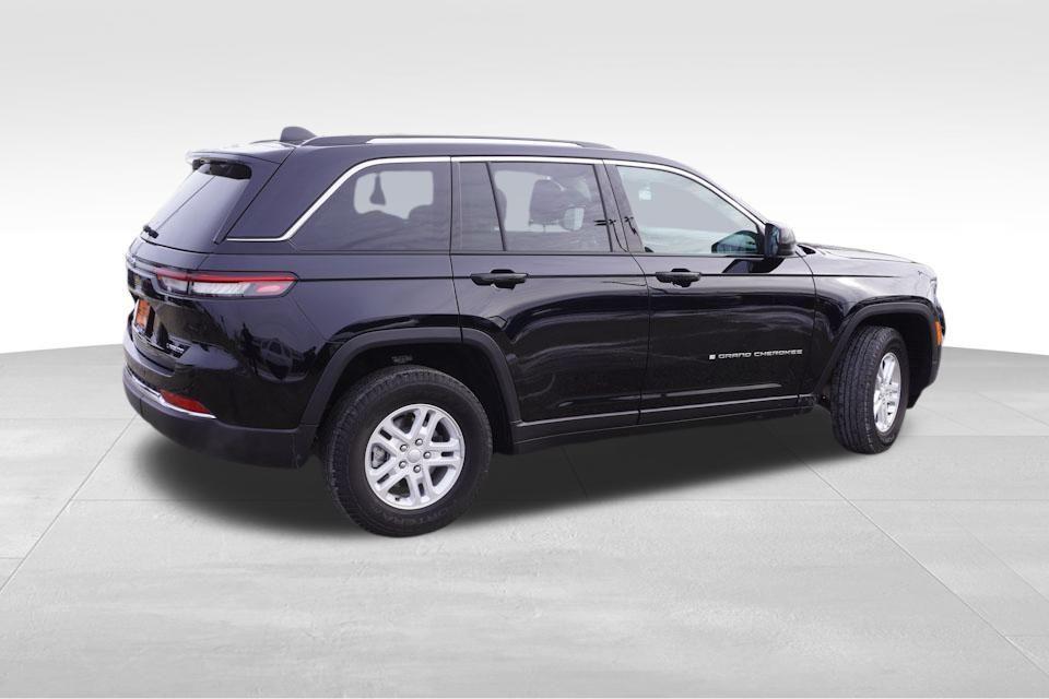 used 2023 Jeep Grand Cherokee car, priced at $31,195