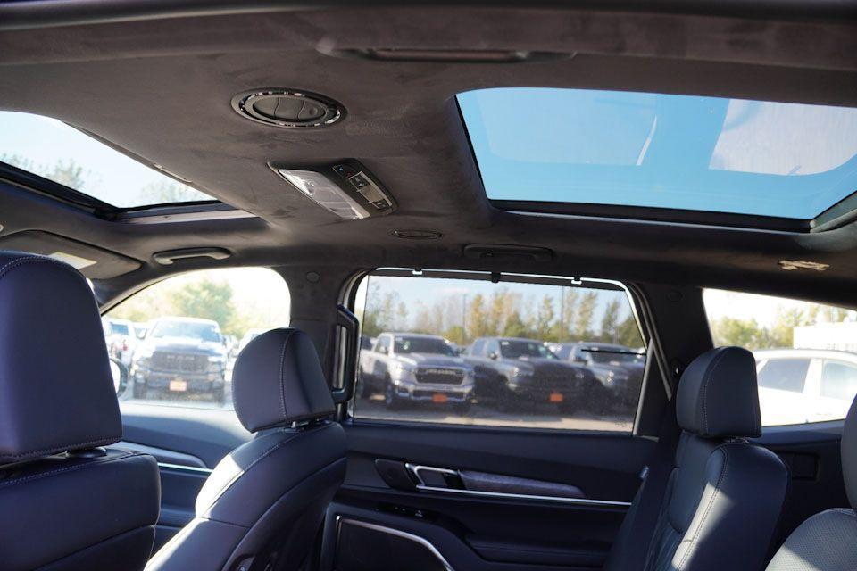 new 2025 Kia Telluride car, priced at $48,964
