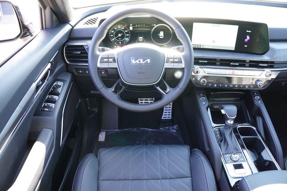 new 2025 Kia Telluride car, priced at $48,964