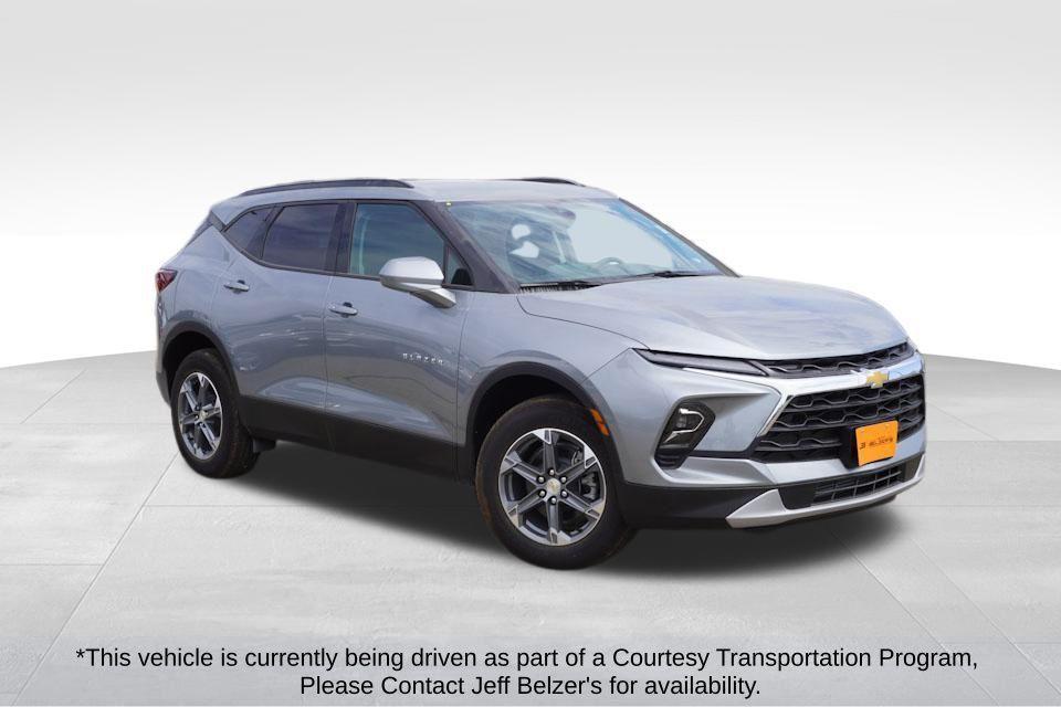 new 2025 Chevrolet Blazer car, priced at $36,220