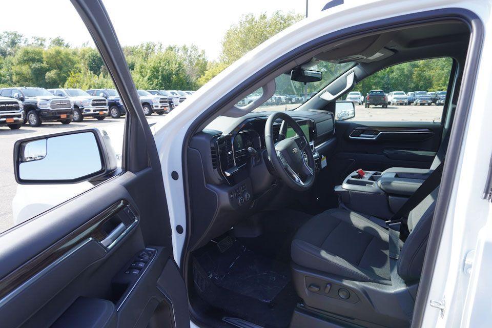 new 2025 Chevrolet Silverado 1500 car, priced at $51,840