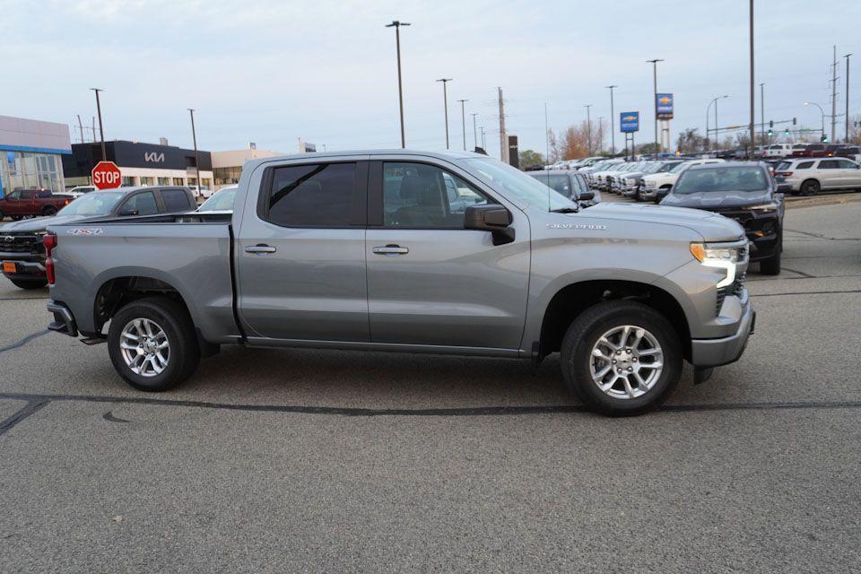 new 2024 Chevrolet Silverado 1500 car, priced at $49,250