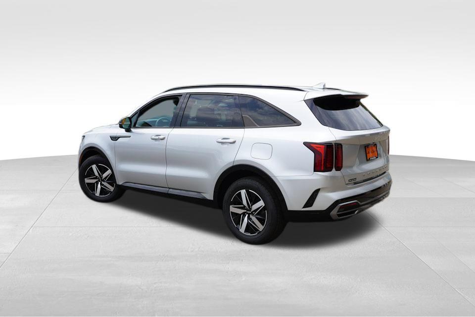 used 2022 Kia Sorento car, priced at $25,321