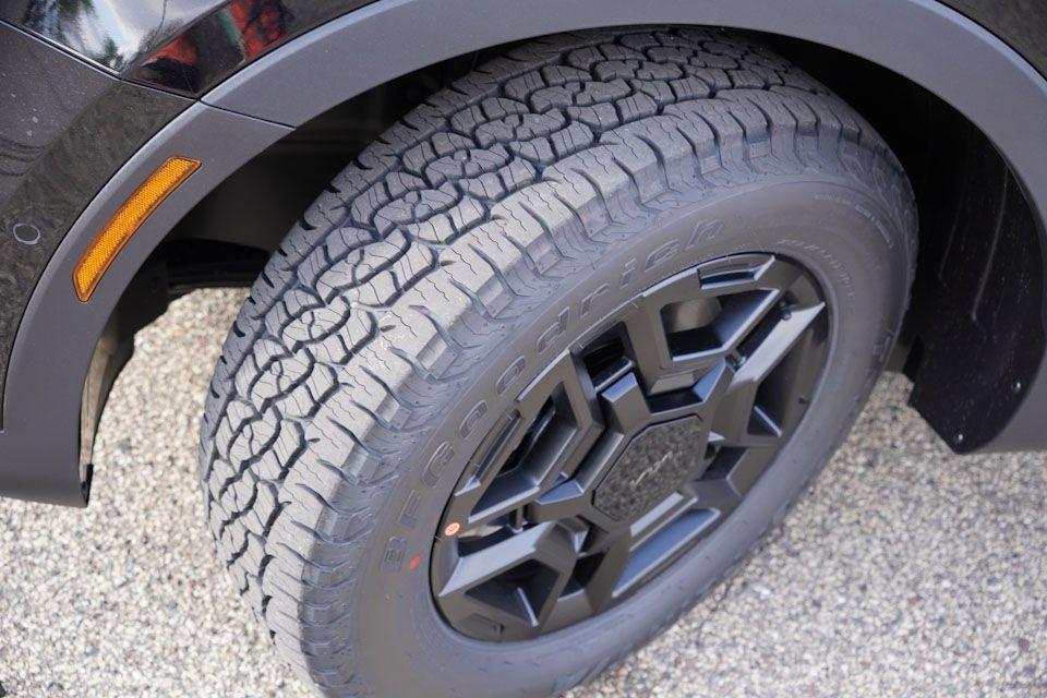 new 2026 Kia Sorento car, priced at $43,804