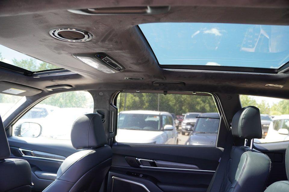 new 2025 Kia Telluride car, priced at $49,344