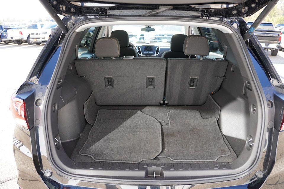 used 2022 Chevrolet Equinox car, priced at $21,720