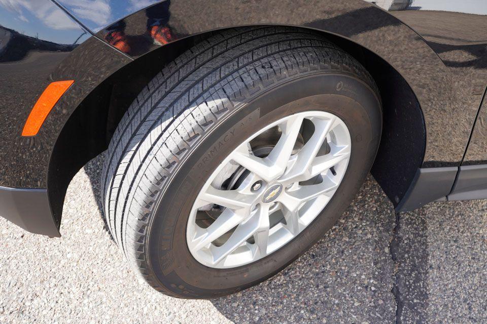 used 2022 Chevrolet Equinox car, priced at $21,720