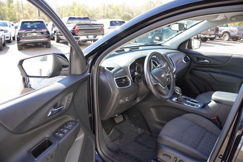 used 2022 Chevrolet Equinox car, priced at $21,720