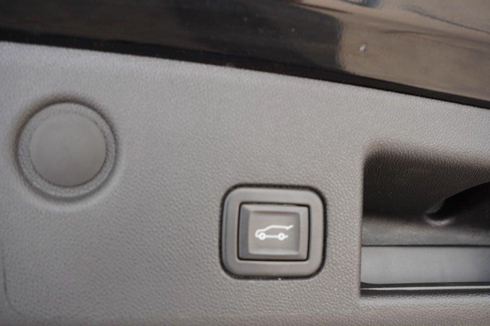 used 2022 Chevrolet Equinox car, priced at $21,720