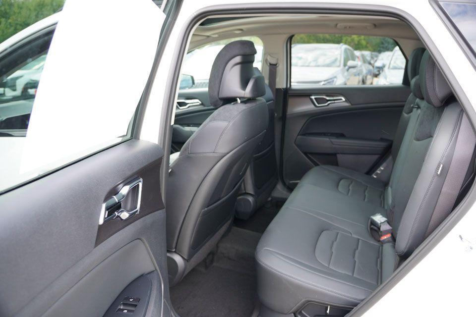 new 2026 Kia Sportage Hybrid car, priced at $38,763