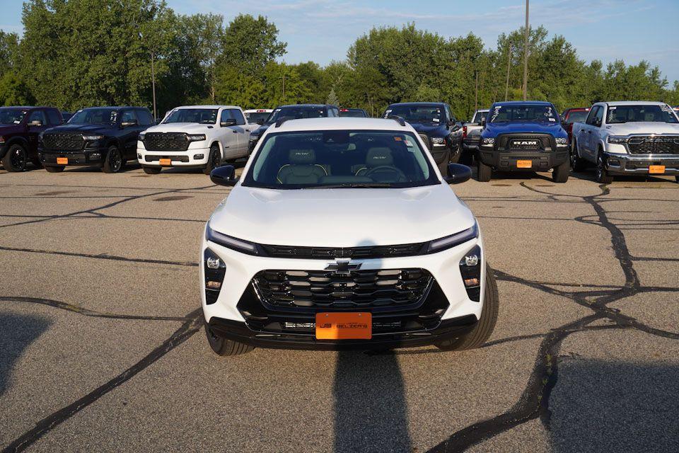 new 2025 Chevrolet Trax car, priced at $24,495