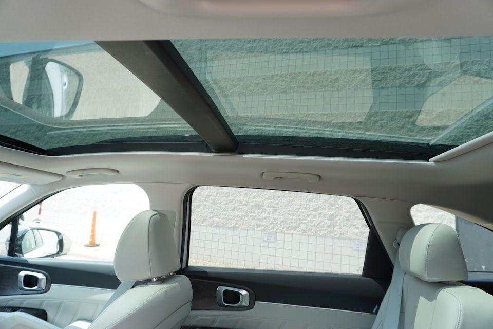 new 2025 Kia Sorento car, priced at $39,538