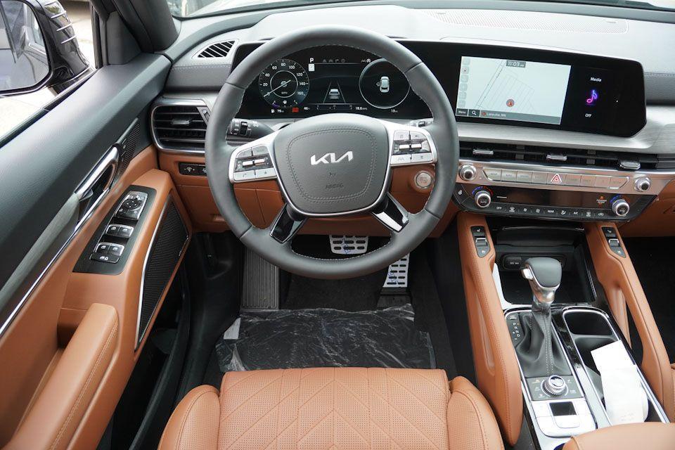 new 2025 Kia Telluride car, priced at $46,944