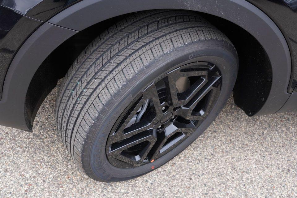 new 2025 Kia Telluride car, priced at $46,944