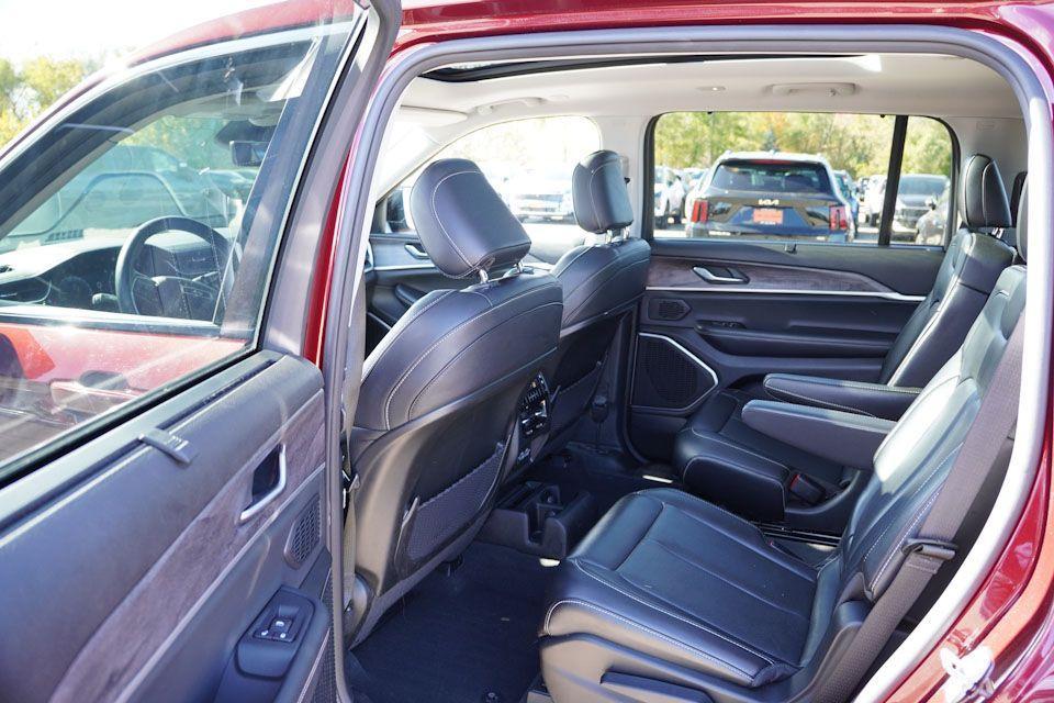 used 2022 Jeep Grand Cherokee L car, priced at $33,556