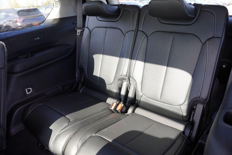 used 2022 Jeep Grand Cherokee L car, priced at $33,556