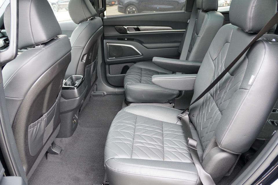 new 2025 Kia Telluride car, priced at $46,167