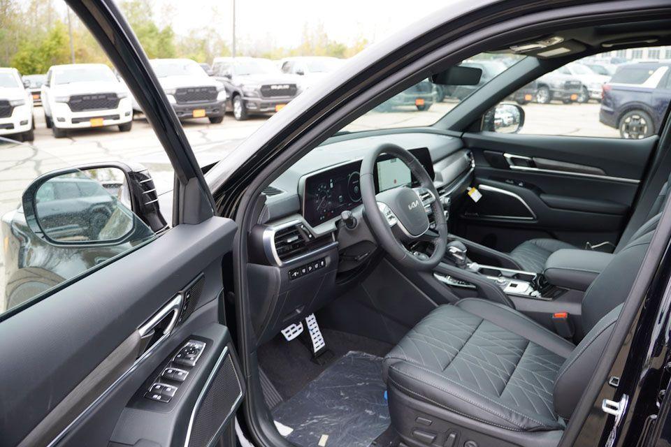 new 2025 Kia Telluride car, priced at $46,167