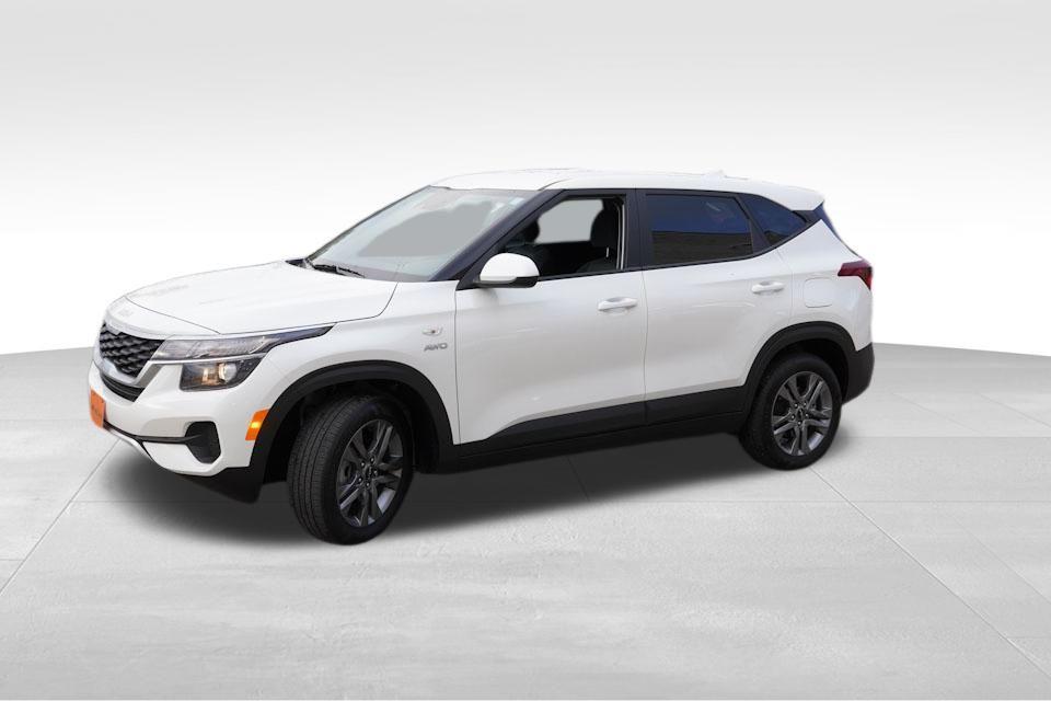 used 2023 Kia Seltos car, priced at $22,644