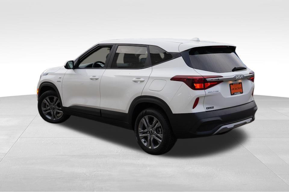 used 2023 Kia Seltos car, priced at $22,644