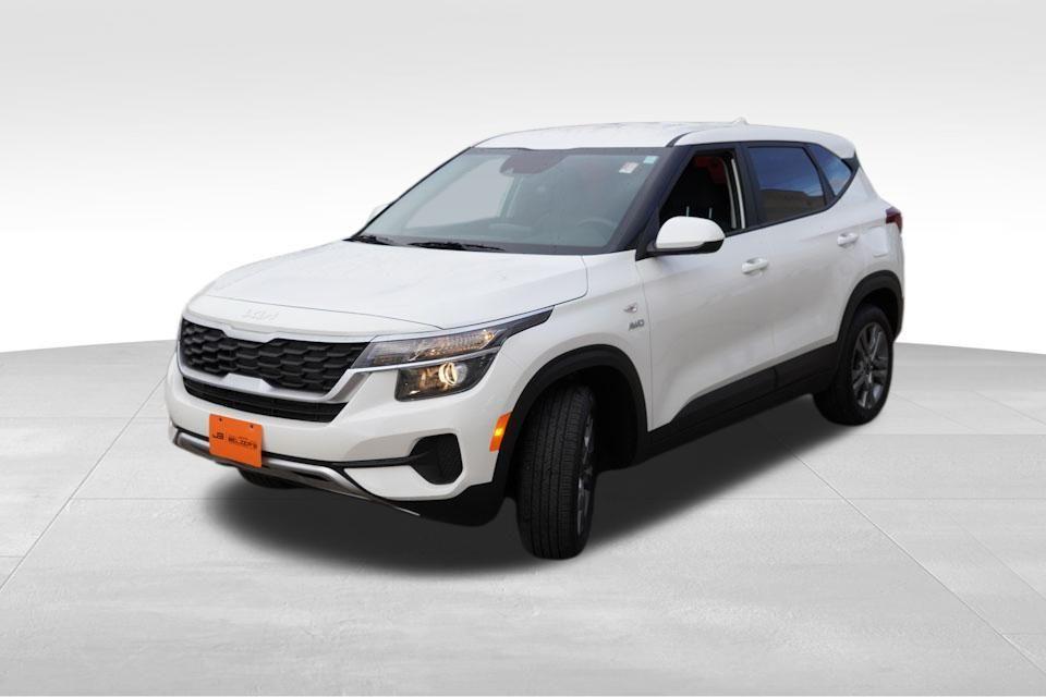 used 2023 Kia Seltos car, priced at $22,644