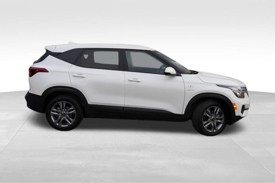 used 2023 Kia Seltos car, priced at $22,644