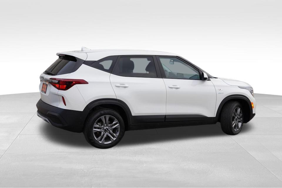 used 2023 Kia Seltos car, priced at $22,644