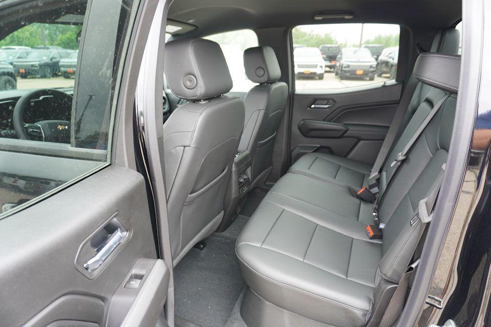 new 2025 Chevrolet Colorado car, priced at $38,965