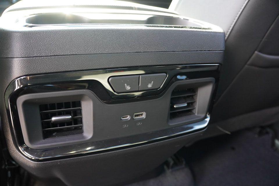 used 2022 Chevrolet Silverado 1500 car, priced at $47,889