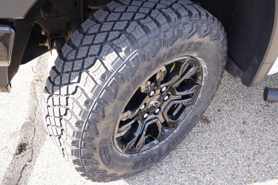 used 2022 Chevrolet Silverado 1500 car, priced at $47,889