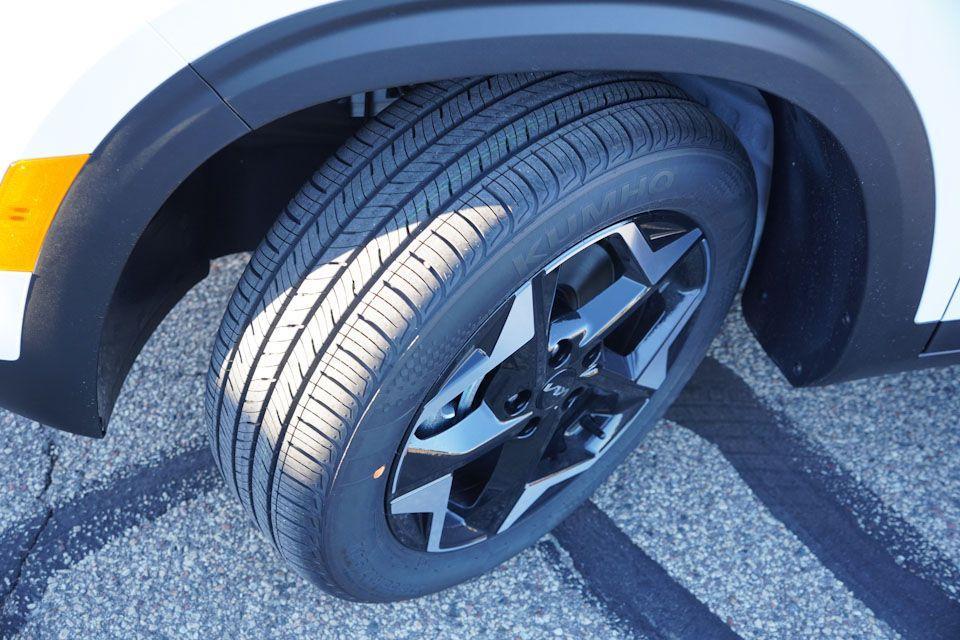 new 2026 Kia Seltos car, priced at $26,554