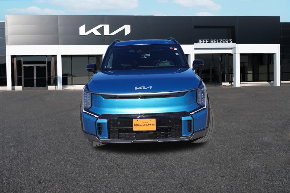 new 2024 Kia EV9 car, priced at $63,122