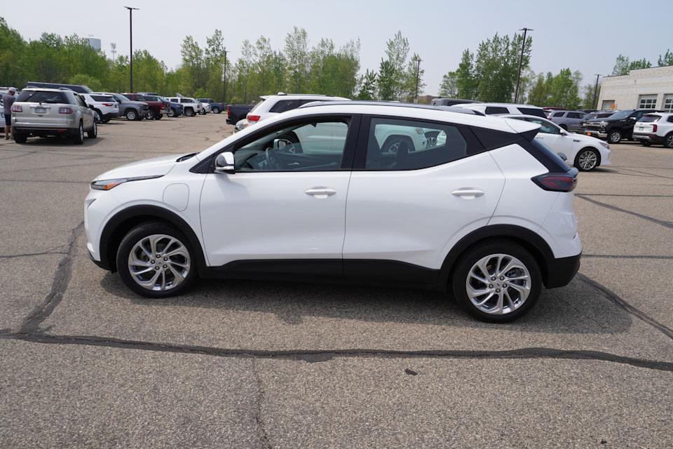 used 2023 Chevrolet Bolt EUV car, priced at $20,852