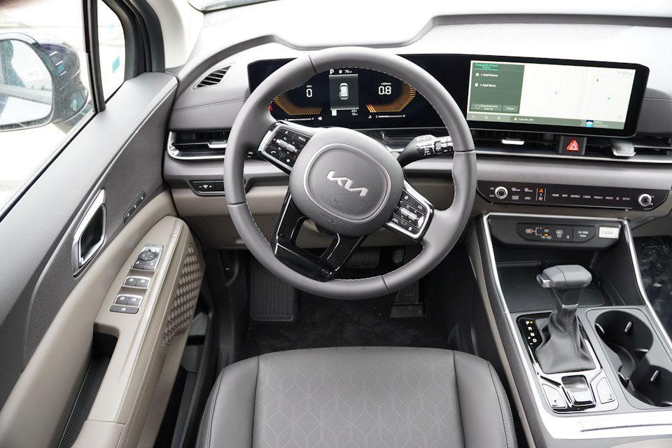 new 2026 Kia Carnival car, priced at $38,959