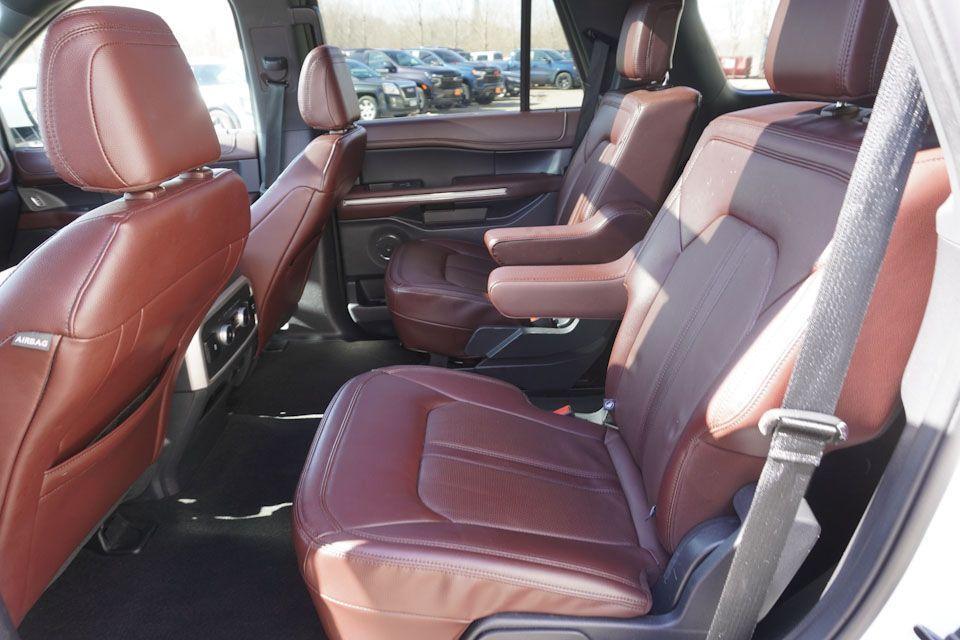 used 2023 Ford Expedition car, priced at $42,744