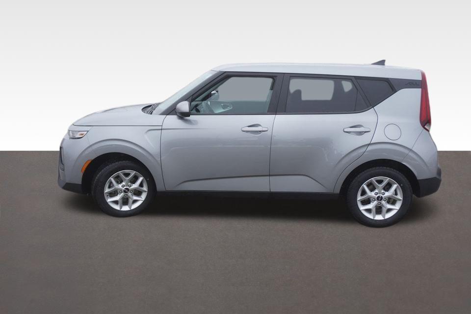 used 2022 Kia Soul car, priced at $15,863