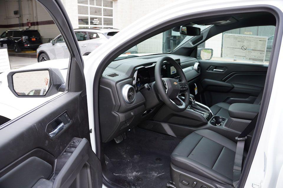 new 2026 Chevrolet Colorado car, priced at $41,059