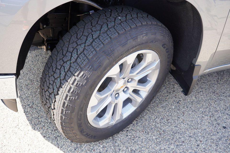 new 2026 Chevrolet Silverado 1500 car, priced at $55,995