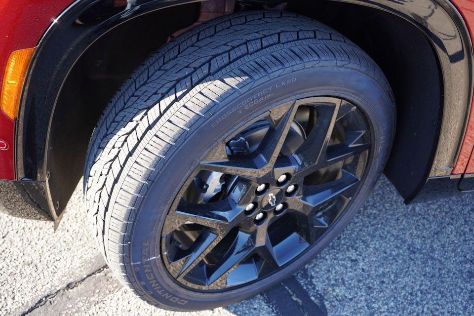 new 2026 Chevrolet Traverse car, priced at $58,490